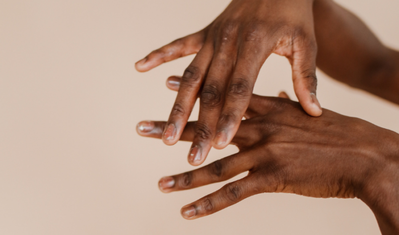 Traitement des infections de la peau et du tissu mou - Exphar Mali
